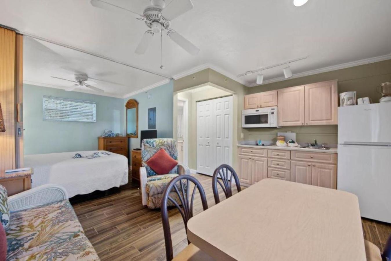 Caribbean Beach Club Fort Myers Beach Ngoại thất bức ảnh